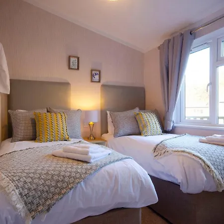 Hollicarrs - Bluebell * Riccall